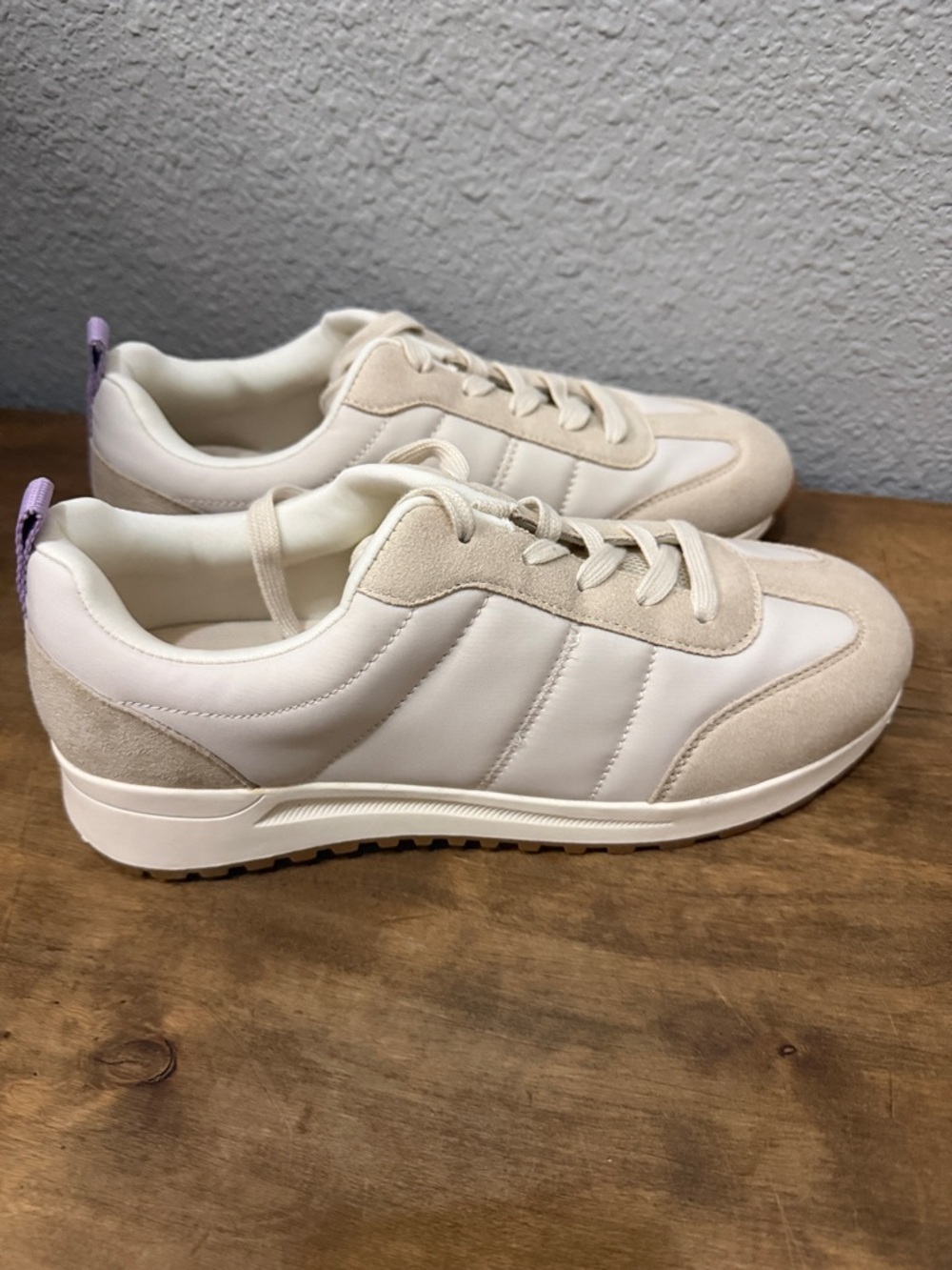 POP Solanas Casual Women's Cream & White Sneakers size 11 NEW - Picture 1 of 7